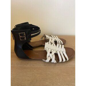 Jessica Simpson Black & White Gladiator Sandals With Back Zipper Size 9.5